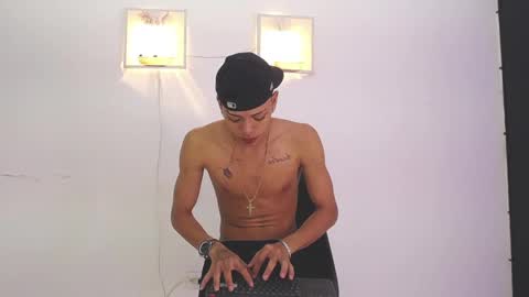 Snapshot of harry_jhonsonn chatting on 16, 2, 2025 Harry online show from 16, 2, 2025