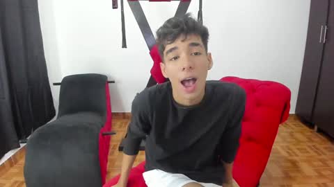 Snapshot of harry_latinboy chatting on 13, 1, 2025 Harry online show from 13, 1, 2025