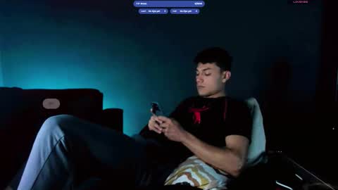 Snapshot of harrydavidsonx chatting on 14, 11, 2025 ... online show from 14, 11, 2025