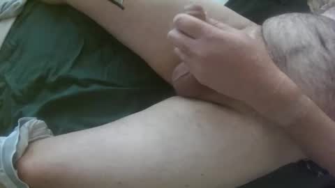 Snapshot of harryhairybod chatting on 26, 11, 2025 harryhairybod online show from 26, 11, 2025