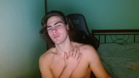 Snapshot of harryking1 chatting on 11, 3, 2026 harryking1 online show from 11, 3, 2026