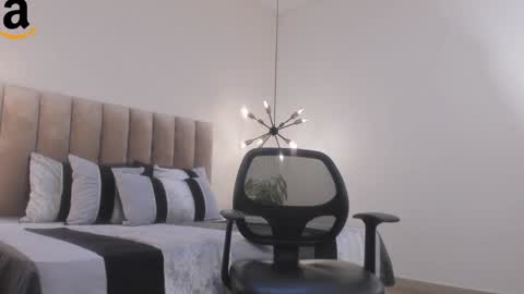 Snapshot of harryy_joness chatting on 28, 12, 2024 Harry Jones online show from 28, 12, 2024