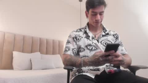 Snapshot of harryy_joness chatting on 14, 1, 2025 Harry Jones online show from 14, 1, 2025