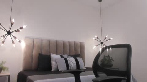 Snapshot of harryy_joness chatting on 19, 2, 2025 Harry Jones online show from 19, 2, 2025