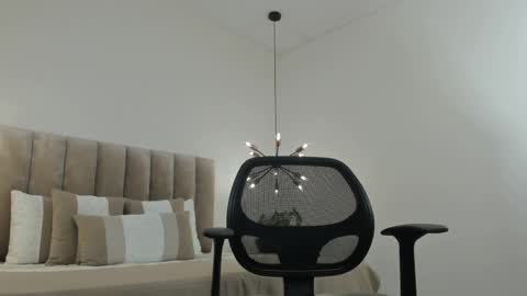 Snapshot of harryy_joness chatting on 28, 2, 2025 Harry Jones online show from 28, 2, 2025