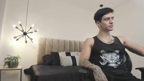 Snapshot of harryy_joness chatting on 8, 3, 2025 Harry Jones online show from 8, 3, 2025