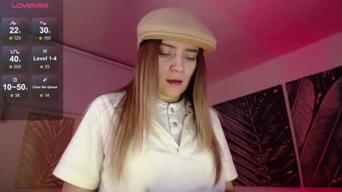 Snapshot of hat_girl chatting on 5, 12, 2024 Nicole online show from 5, 12, 2024