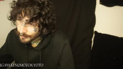 More content   2   online show from 21, 2, 2025