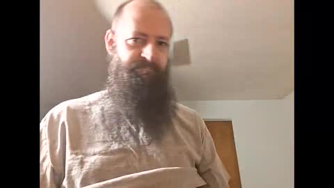 Robert online show from 11, 11, 2025