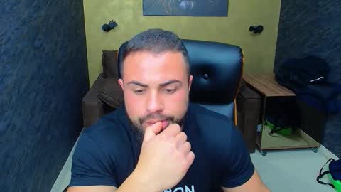 HayesWood online show from 27, 10, 2025