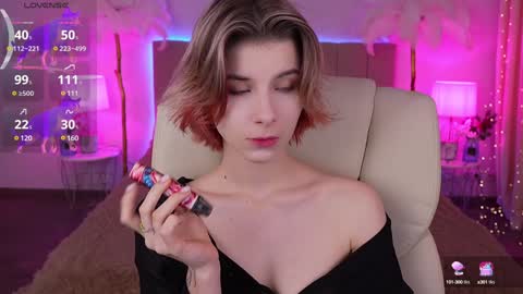 haylaamber online show from 3, 12, 2024