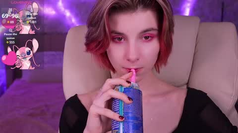 haylaamber online show from 2, 3, 2025