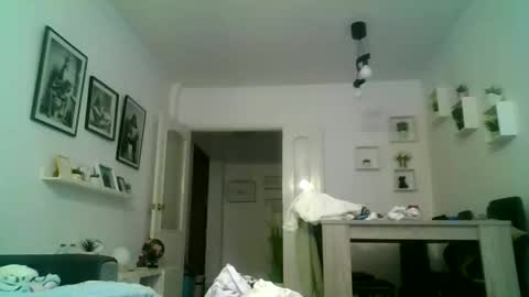 haze_john online show from 12, 4, 2026