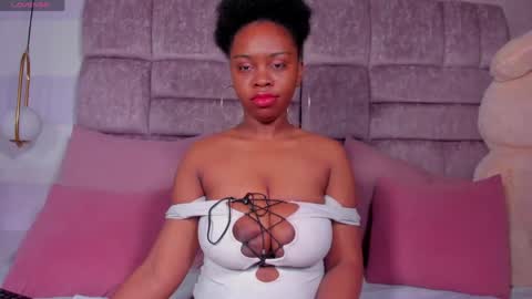 hazel_lanee online show from 24, 5, 2026