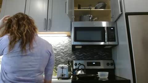 Hazel online show from 23, 2, 2025