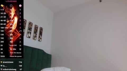 Hazel online show from 1, 3, 2025