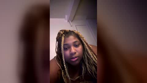 hazelba3 online show from 29, 4, 2026