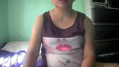 Snapshot of hazeldhane chatting on 18, 11, 2025 hazeldhane online show from 18, 11, 2025