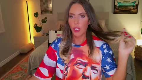 Hazeleo online show from 9, 3, 2025