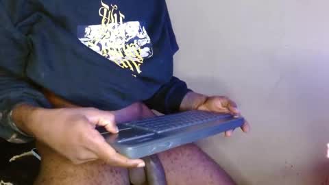 hazlan_420 online show from 22, 9, 2025