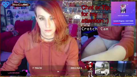 Snapshot of heartmyarc chatting on 1, 1, 2025 HeartMyArc online show from 1, 1, 2025