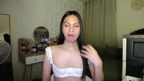 Snapshot of heather_bbyy chatting on 3, 2, 2026 heather_bbyy online show from 3, 2, 2026