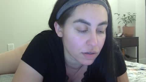 Snapshot of heatwavee chatting on 12, 10, 2025 heatwavee online show from 12, 10, 2025