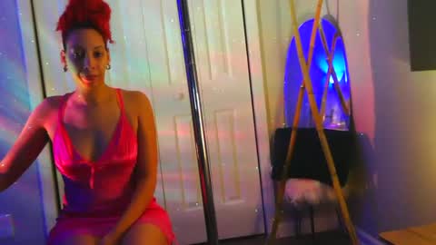 Heavenllyy online show from 26, 9, 2025