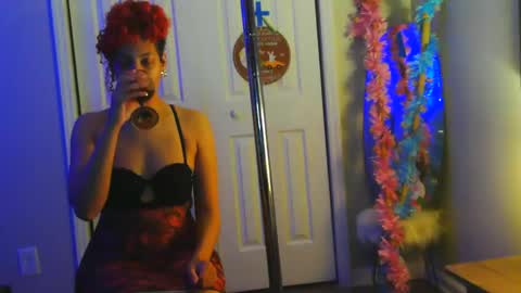 Heavenllyy online show from 17, 4, 2026