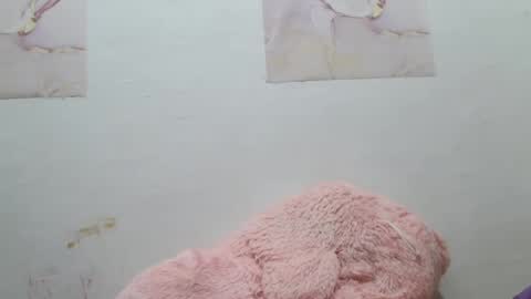 heavenlyeyes69 online show from 7, 1, 2025