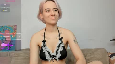heavenmoth online show from 3, 8, 2026