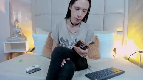 Snapshot of hecate1_ chatting on 12, 9, 2025 Keira Hecate online show from 12, 9, 2025