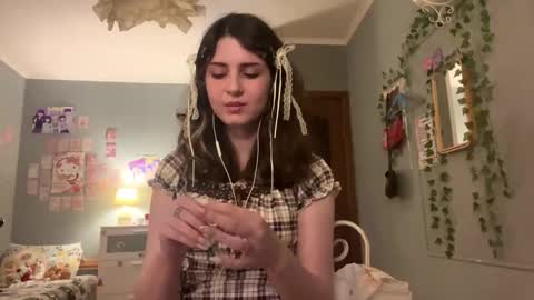 Sarah online show from 2, 12, 2025