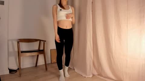 Snapshot of hee_jeen chatting on 27, 1, 2025 Jeen online show from 27, 1, 2025