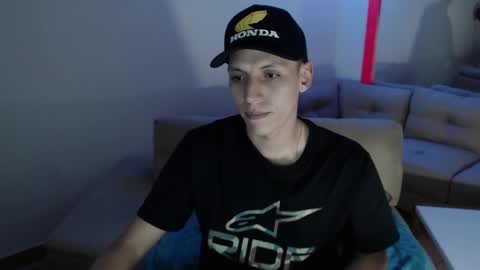 hefesto_69 online show from 8, 3, 2025