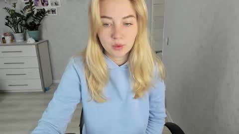 Helen sven online show from 28, 10, 2025