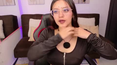helen online show from 19, 4, 2026