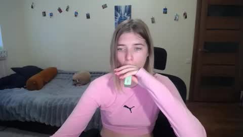 helen_woww online show from 4, 3, 2026