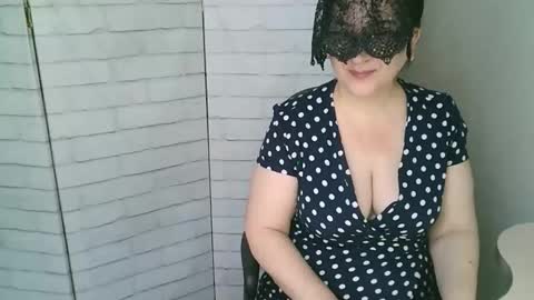 Helen online show from 12, 4, 2026