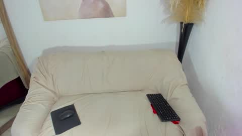 Snapshot of helena_copper chatting on 20, 10, 2025 HELENA COPPER online show from 20, 10, 2025