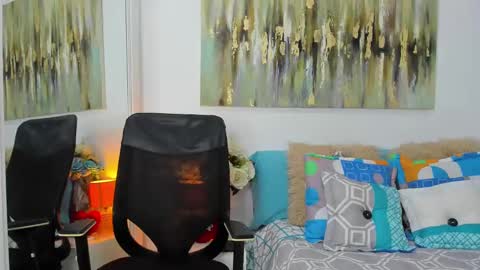 Helena Santos  online show from 27, 9, 2025