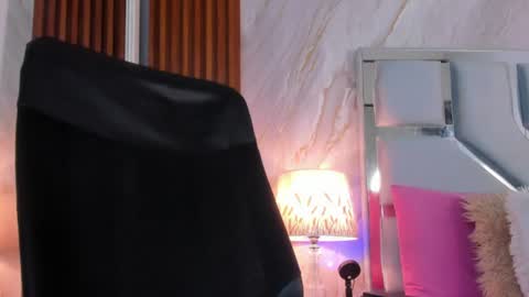 Snapshot of helena_santos01 chatting on 28, 6, 2026 Helena Santos online show from 28, 6, 2026