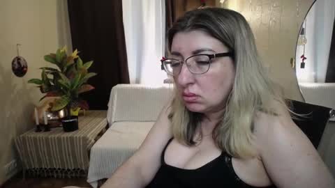 helenenigma online show from 6, 3, 2025