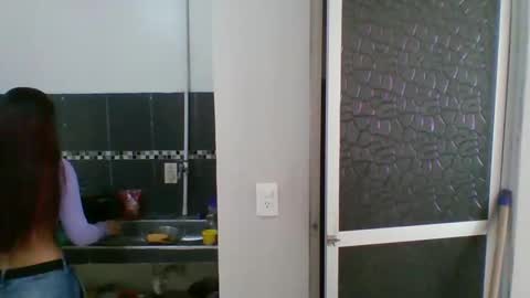 helenoliveira76340912 online show from 14, 4, 2026