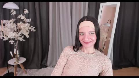 Helen online show from 24, 2, 2025