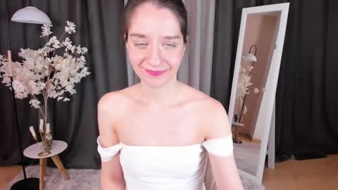 Helen online show from 2, 3, 2025