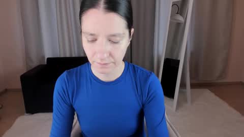 Helen online show from 19, 9, 2025