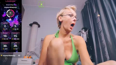 Helga online show from 9, 10, 2025