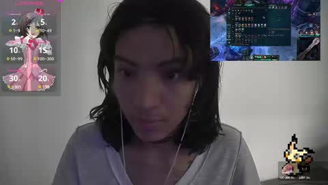 Helia Transfem and Amy online show from 9, 2, 2025