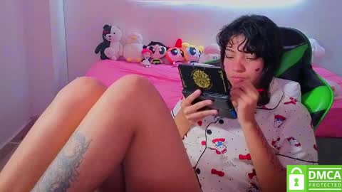 Helia Transfem and Amy online show from 30, 3, 2026